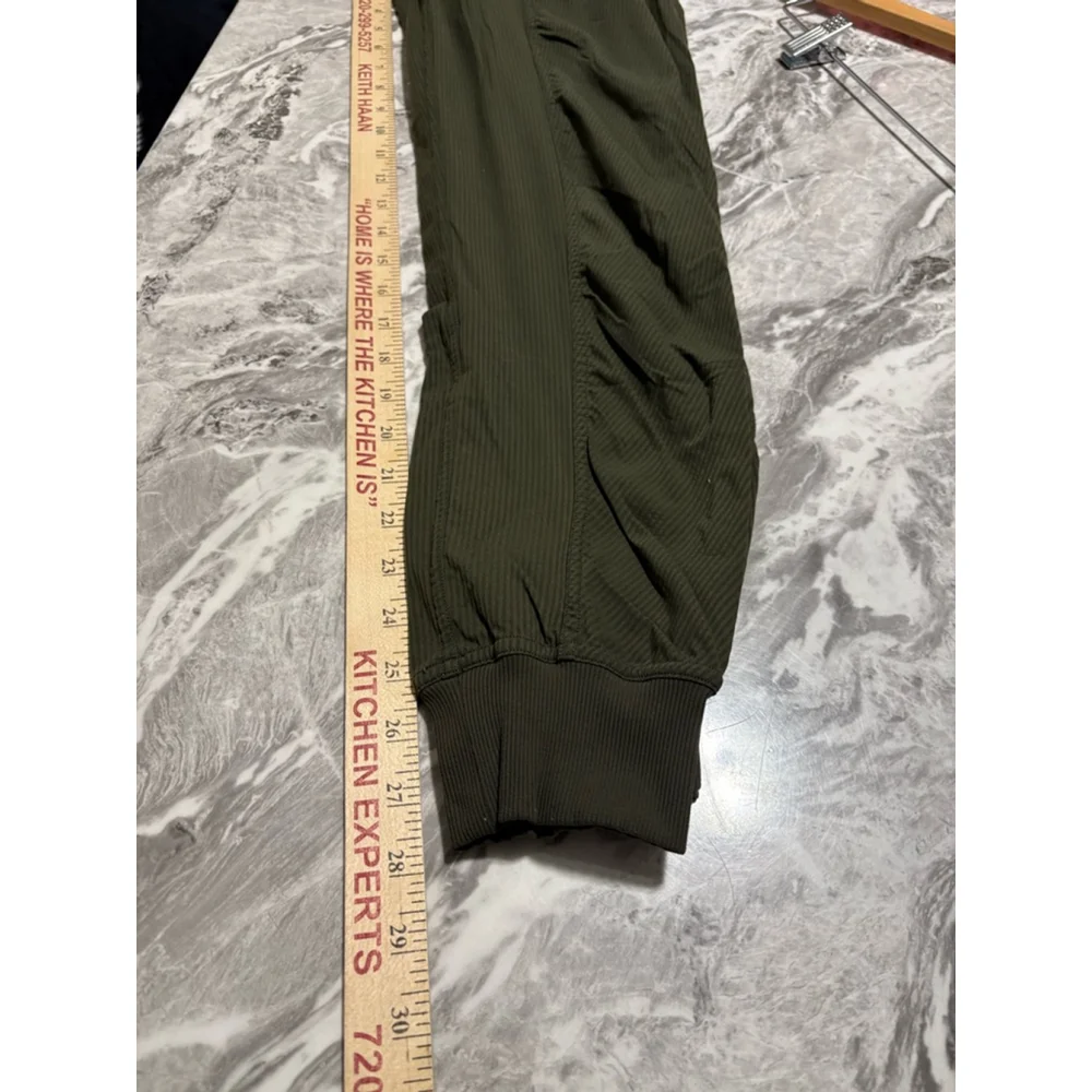 Lululemon Dance Studio Jogger *29" - Picture 6 of 6